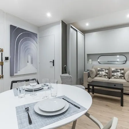Appartement Versigny/ordener : Cosy Studio 2p Paris